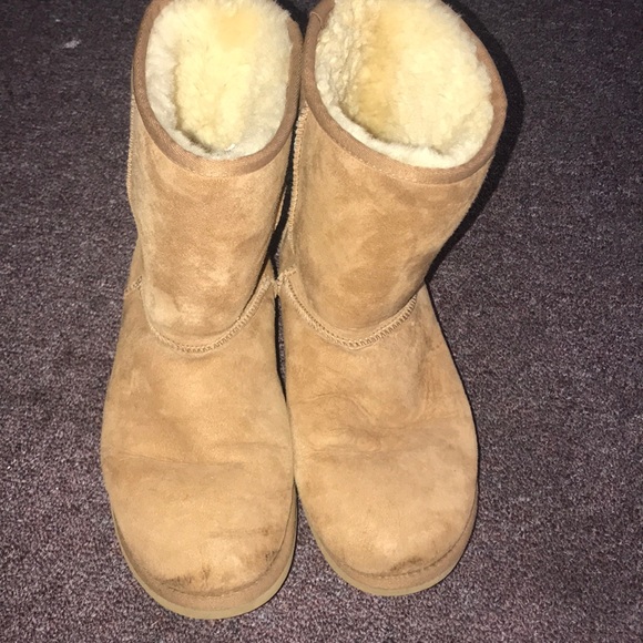 Ugg Boots - Picture 2 of 4